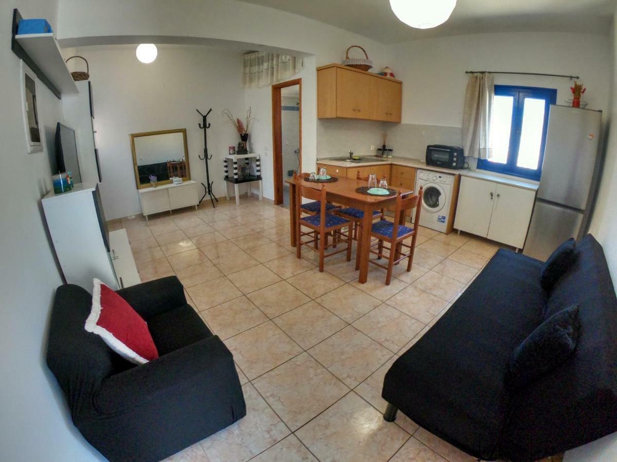 Irene Double Apartment Anoi Сими Екстериор снимка
