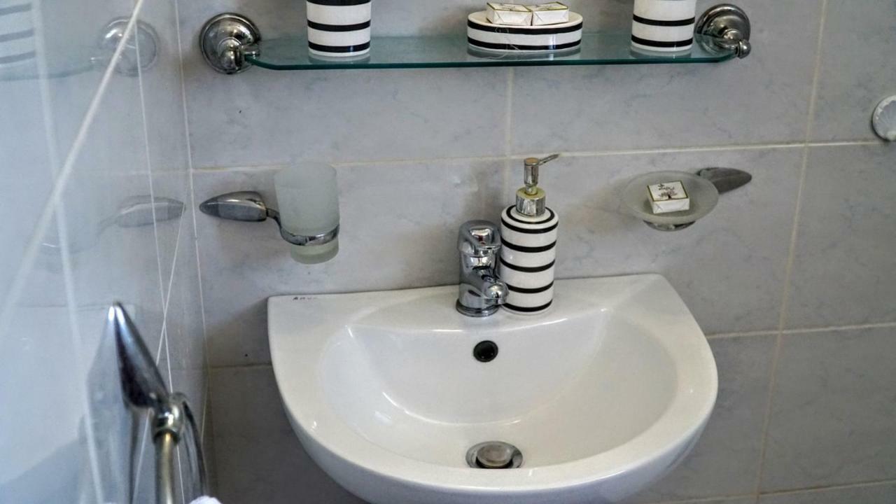 Irene Double Apartment Anoi Сими Екстериор снимка